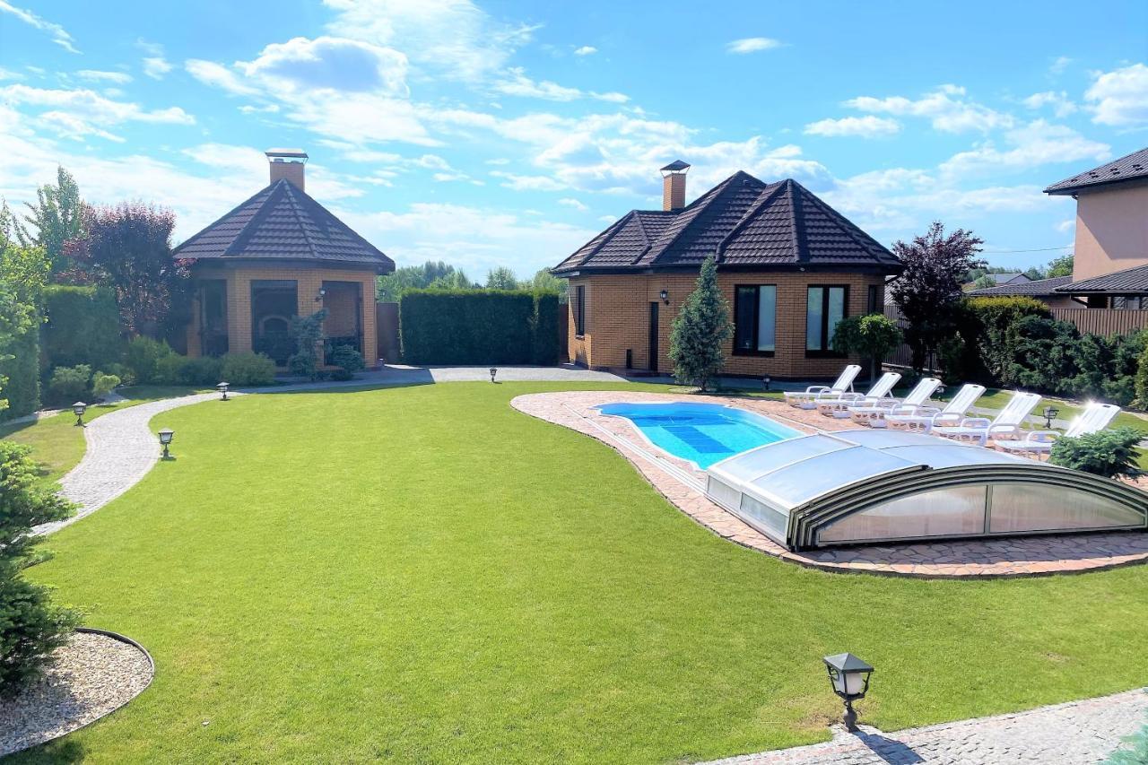 Villa Miliy Dom Мила Екстер'єр фото